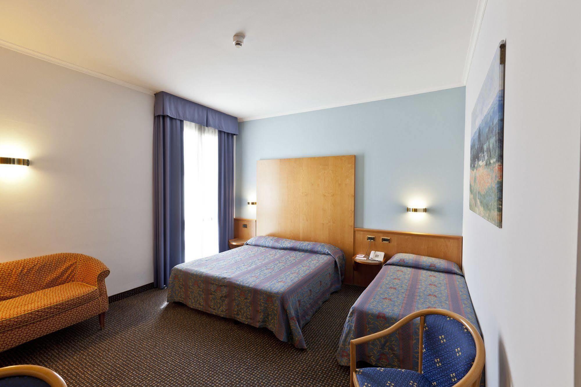 Una Hotels Occhiobello Eksteriør bilde